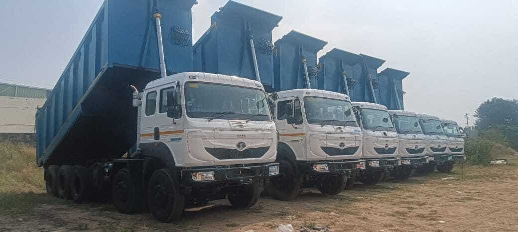 Heavy Construction Dumper Trucks - SSVE Group